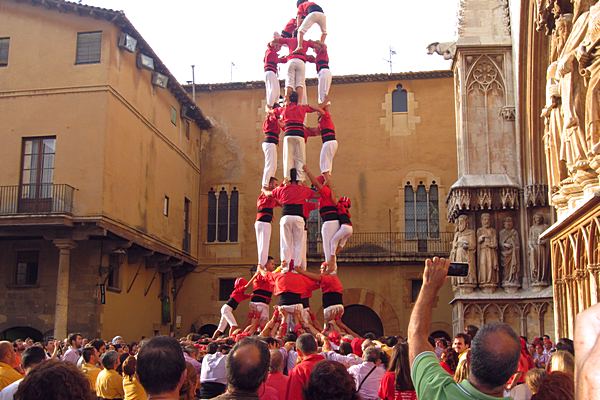 Castell - Building human towers in Cataonia.